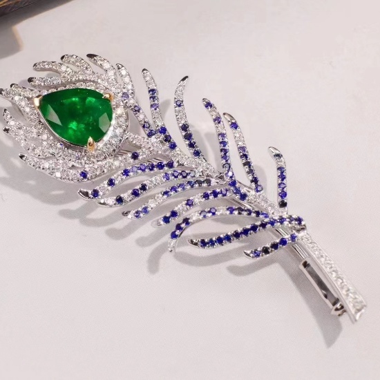 14k Gold 1.98 Ctw Vivid Green Natural Emerald & Diamond Brooch/pendant( Without Chain )