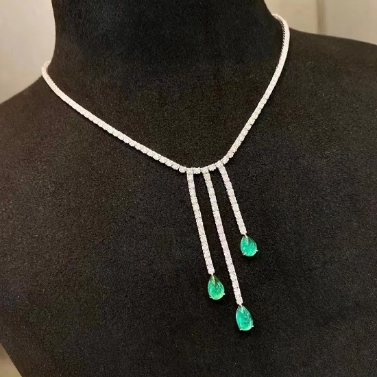 14k Gold 5.17 Ctw Natural Emerald & Diamond Necklace