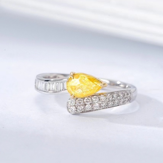 14k Gold 0.77 Ctw Natural Yellow Diamond & Diamond Ring
