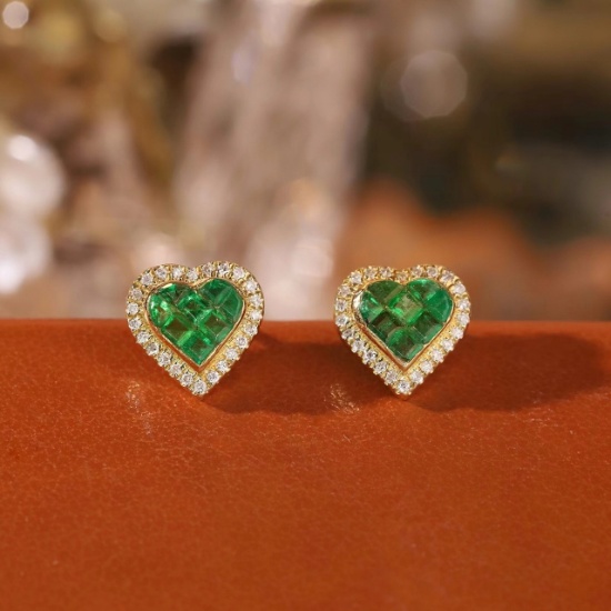 14k Gold 0.6 Ctw Natural Emerald & Diamond Earrings