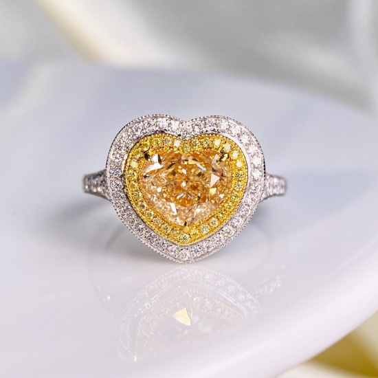 14k Gold 2.46 Ctw Natural Yellow Diamond & Diamond Ring