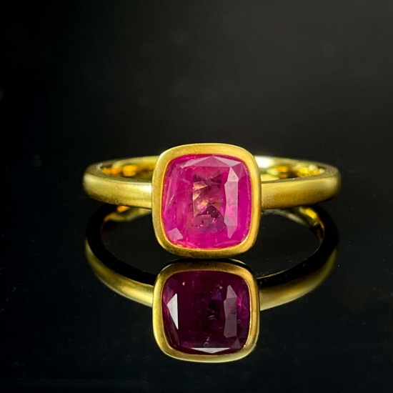 14k Gold 1.28 Ct Natural Padparadscha Sapphire Ring