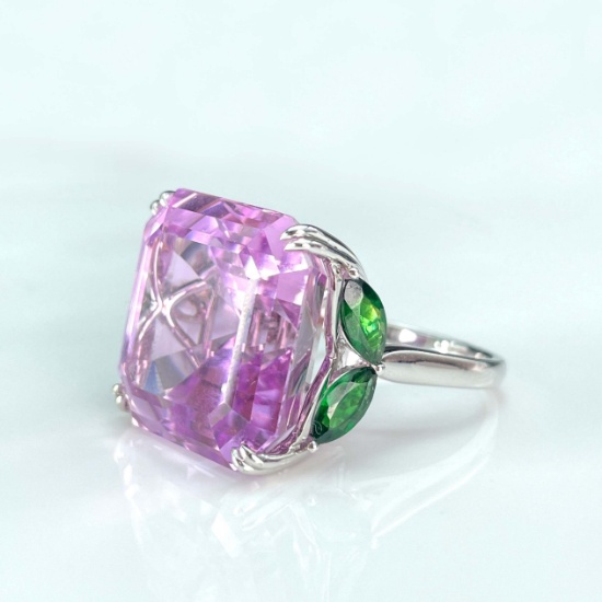 14k Gold 27.2 Ct Natural Kunzite Ring