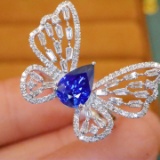 14k Gold 1.80 Ctw Natural Sapphire & Diamond & Butterfly Ring