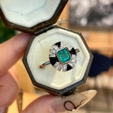 14k Gold 0.5 Ct Vivid Green Natural Emerald & Diamond Ring