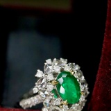 14k Gold 2.31 Ctw Vivid Green Natural Emerald & Diamond Ring