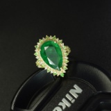 14k Gold 5.49 Ctw Vivid Green Natural Emerald & Diamond Ring