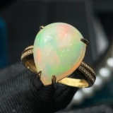 14k Gold 6.41 Ct Natural Opal & Diamond Ring