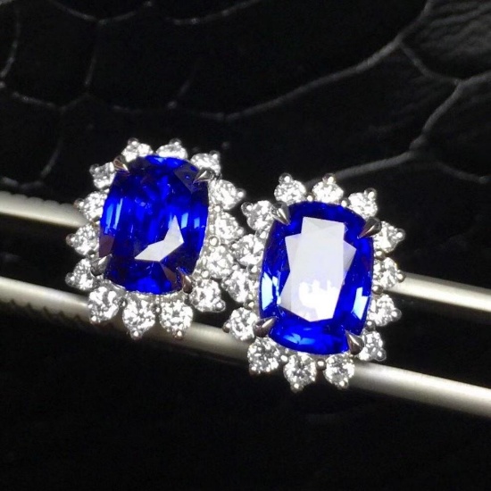 14k Gold 5.61 Ctw Natural Sapphire & Diamond Earrings
