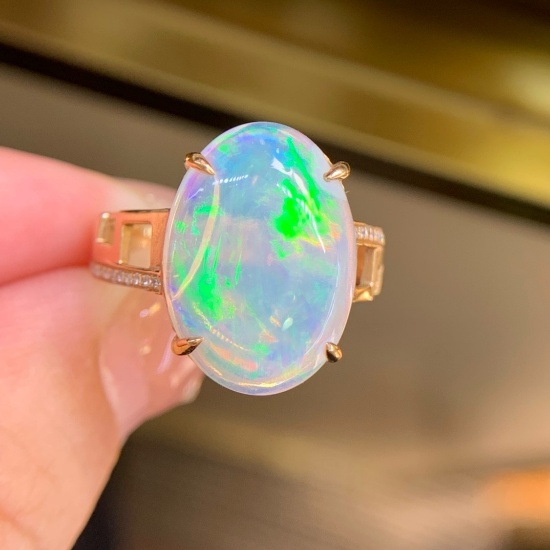 14k Gold 7.13 Ct Natural Opal & Diamond Ring
