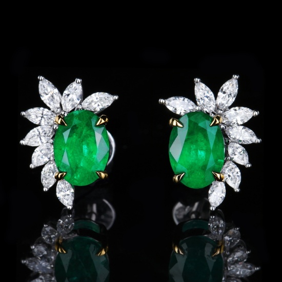 14k Gold 2.18 Ctw Vivid Green Natural Emerald & Diamond Earrings