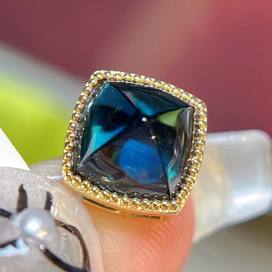14k Gold 3.6 Ct Natural Tourmaline Pendant