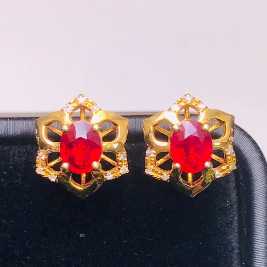 14k Gold 0.76 Ct Vivid Red Natural Ruby & Diamond Earrings