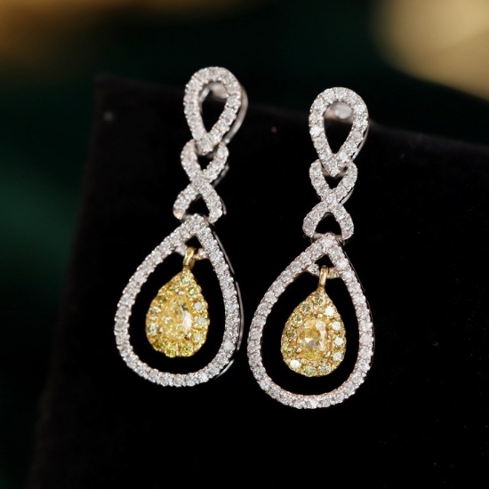 14k Gold 0.52 Ct Natural Color Diamond Earrings