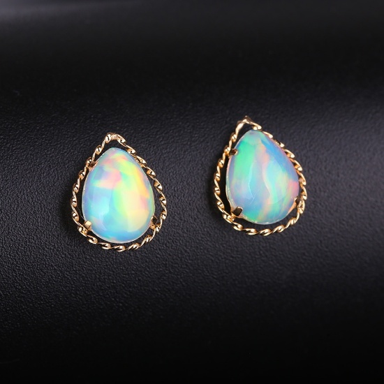 14k Gold 1.32 Ct Natural Opal Earrings
