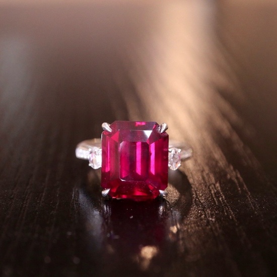 14k Gold 11.3 Ct Natural Garnet & Diamond Ring