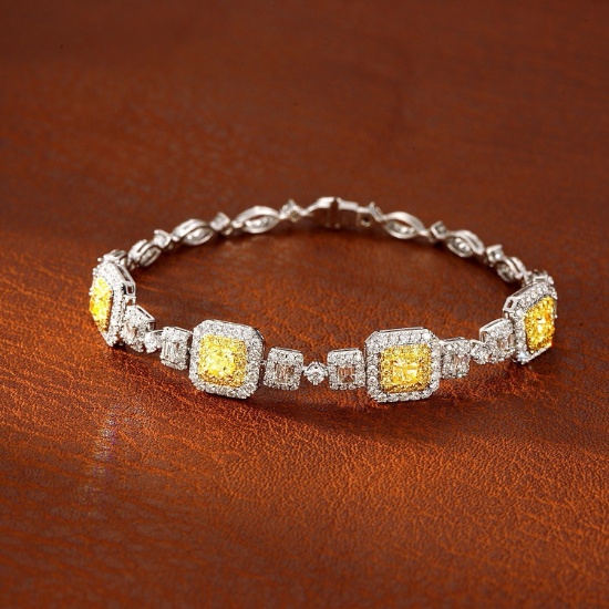 14k Gold 3.64 Ctw Natural Yellow Diamond & Diamond Bracelet