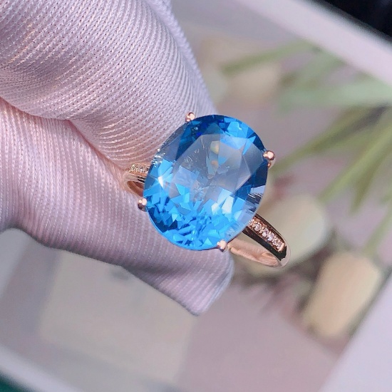 14k Gold 6.23 Ctw Natural Topaz & Diamond Ring