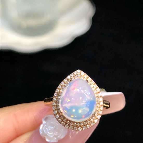 14k Gold 2.91 Ct Natural Opal & Diamond Ring