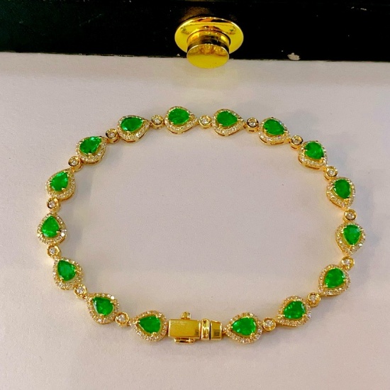 14k Gold 4.98 Ctw Vivid Green Natural Emerald & Diamond Bracelet