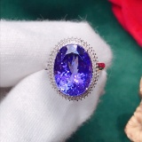 14k Gold 10.6 Ctw Natural Tanzanite & Diamond Ring