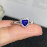 14k Gold 0.99 Ctw Vivid Blue Natural Sapphire & Diamond & Cocktail Ring