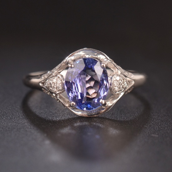 14k Gold 1.40 Ct Natural Tanzanite & Diamond & Solitaire Ring