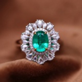 14k Gold 2.70 Ctw Vivid Green Natural Emerald & Diamond & Cocktail Ring
