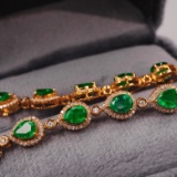 14k Gold 5.70 Ctw Vivid Green Natural Emerald & Diamond Bracelet
