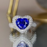 14k Gold 4.25 Ctw Vivid Blue Natural Sapphire & Diamond Ring
