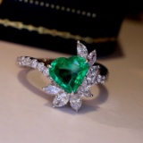 14k Gold 1.88 Ctw Vivid Green Natural Emerald & Diamond Ring