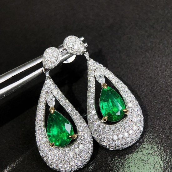 14k White Gold 1.53 Ct Vivid Green Natural Emerald & Diamond Earrings