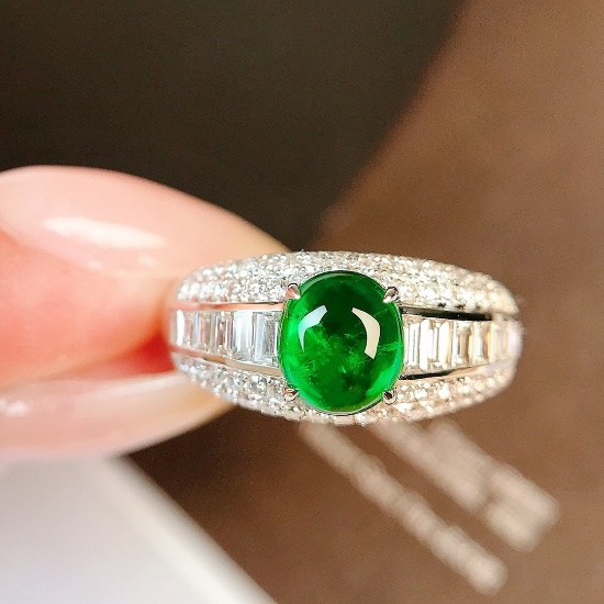 14k Gold 1.77 Ctw Vivid Green Natural Emerald & Diamond Ring