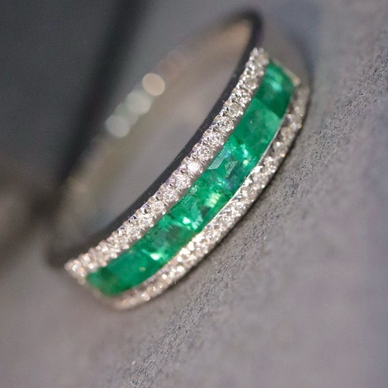 14k White Gold 0.71 Ctw Natural Emerald & Diamond Ring