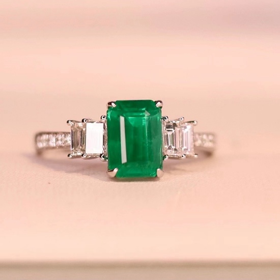 14k White Gold 1.88 Ctw Natural Emerald & Diamond Ring