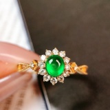 14k Gold 0.64 Ctw Vivid Green Natural Emerald & Diamond & Cocktail Ring