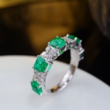 14k Gold 2.25 Ctw Vivid Green Natural Emerald & Diamond Ring