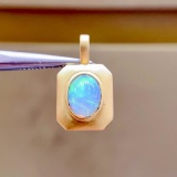 14k Gold 1.21 Ct Natural Opal & Solitaire Pendant