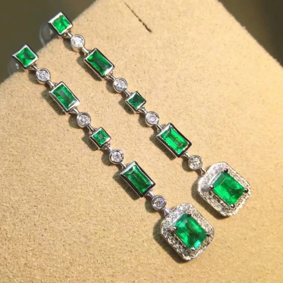 14k Gold 2.25 Ct Natural Emerald & Diamond Earrings