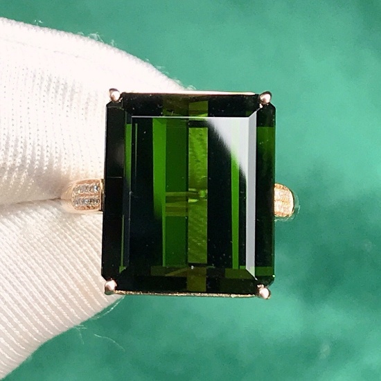 14k Gold 13.96 Ctw Natural Tourmaline & Diamond & Solitaire Ring
