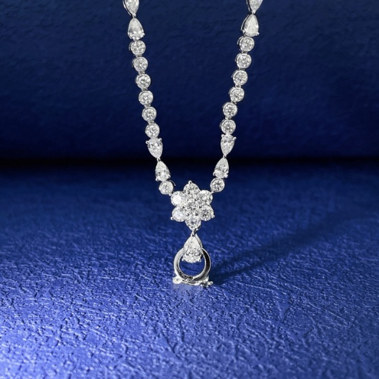 14k Gold 3.82 Ct Natural H Diamond Necklace