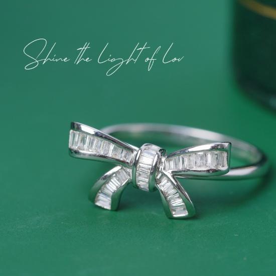 14k Gold 0.25 Ct Natural H Diamond & Butterfly Ring