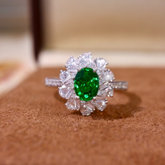 14k Gold 1.87 Ctw Vivid Green Natural Tsavorite & Diamond Ring