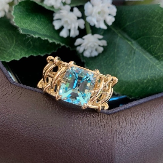 14k Gold 3.79 Ct Natural Aquamarine & Solitaire Ring