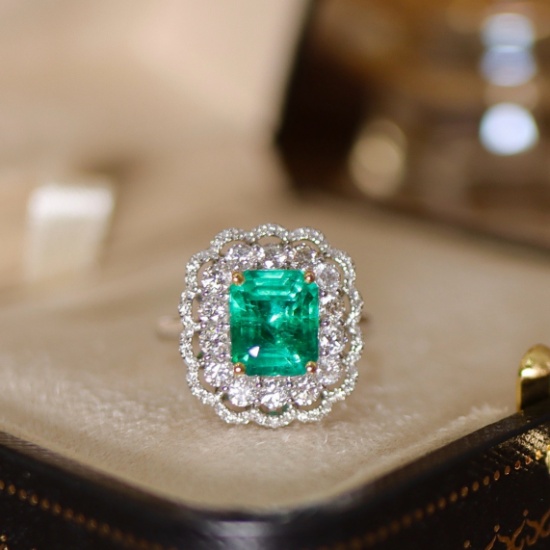 14k Gold 3.86 Ctw Vivid Green Natural Emerald & Diamond Ring/pendant