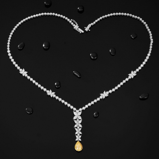 14k Gold 6.04 Ctw Natural Yellow Diamond & Diamond Necklace