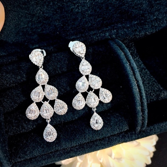 14k Gold 2.15 Ct Natural H Diamond Earrings