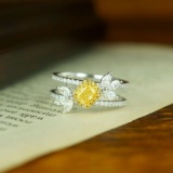14k Gold 0.89 Ctw Natural Yellow Diamond & Diamond Ring