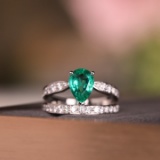 14k Gold 2.10 Ctw Vivid Green Natural Emerald & Diamond Ring