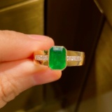 14k Gold 1.74 Ctw Vivid Green Natural Emerald & Diamond Ring